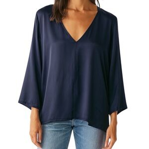 Michael Stars Cobie Satin V Neck 3/4 Sleeve Blouse Nocturnal Navy Size L NWT